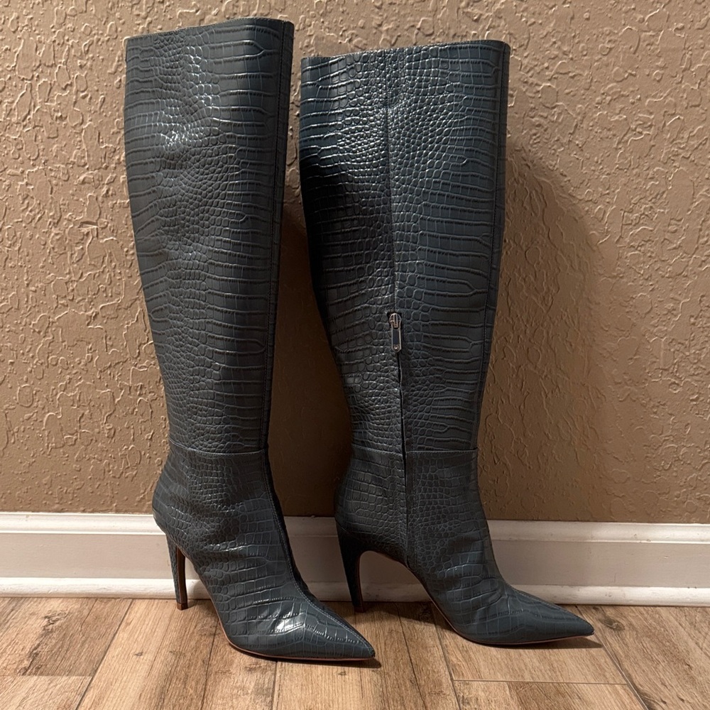 Sam Edelman Dark Gray Crocodile-Embossed Heeled Boots